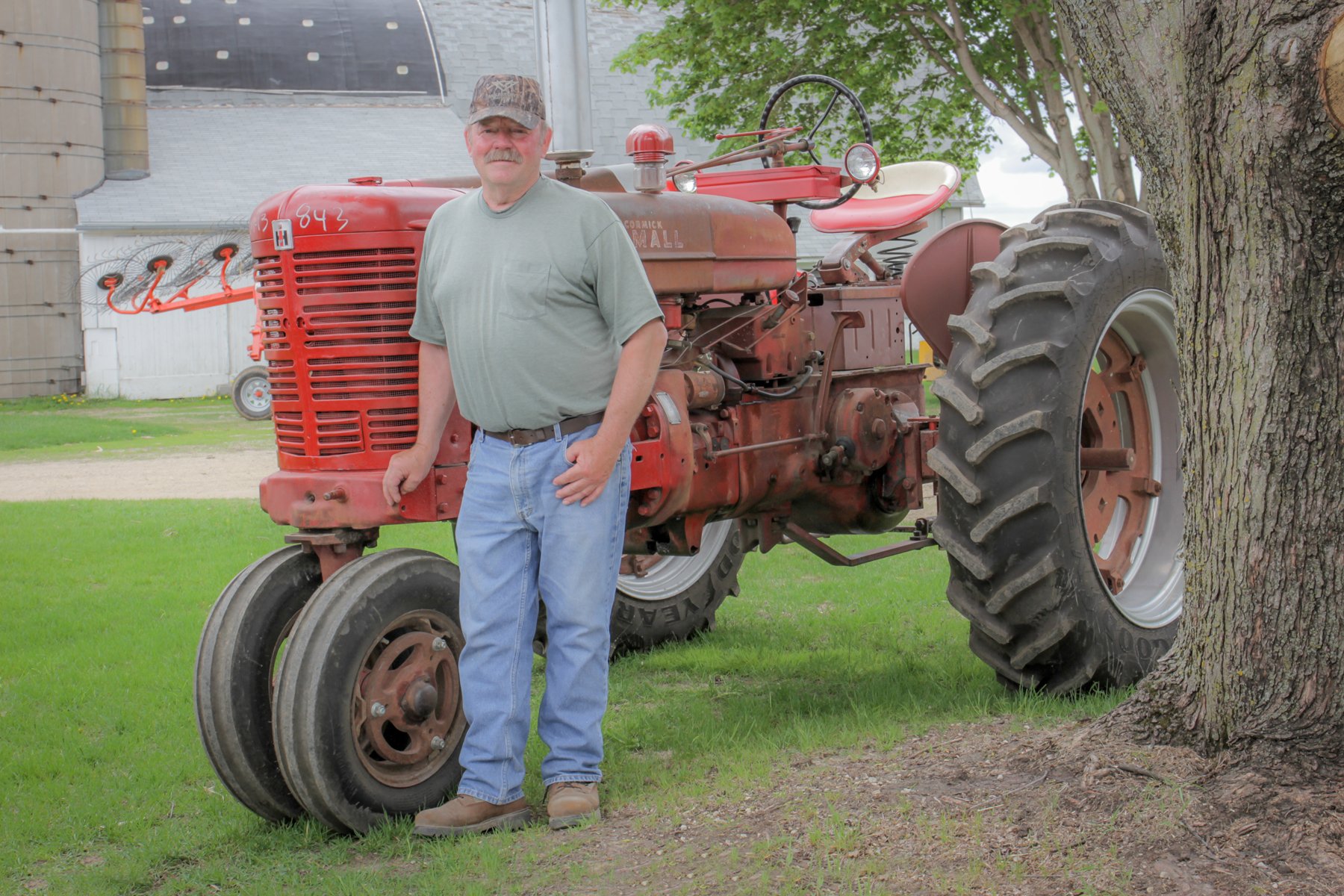 Jim_stroke.tractor